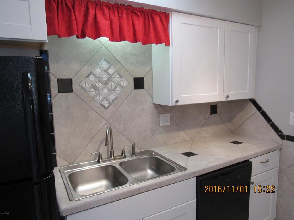 13460 N Emberwood Drive, Sun City, AZ 85351