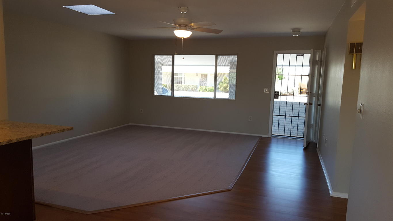 11186 W CAMEO Drive, Sun City, AZ 85351