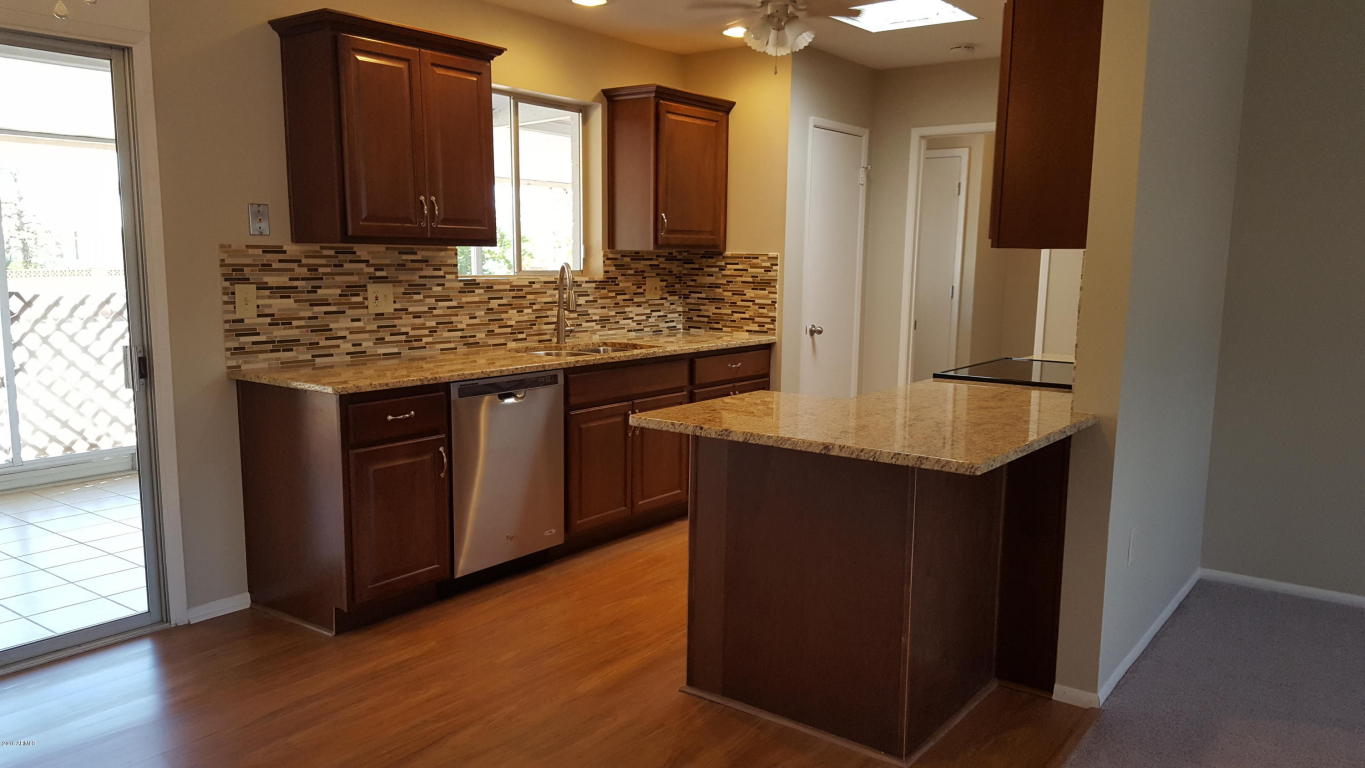 11186 W CAMEO Drive, Sun City, AZ 85351