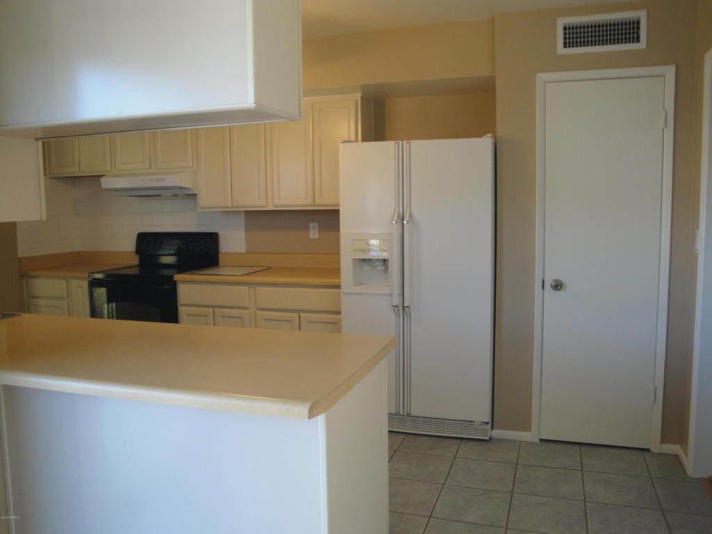 10417 N 106th Avenue, Sun City, AZ 85351