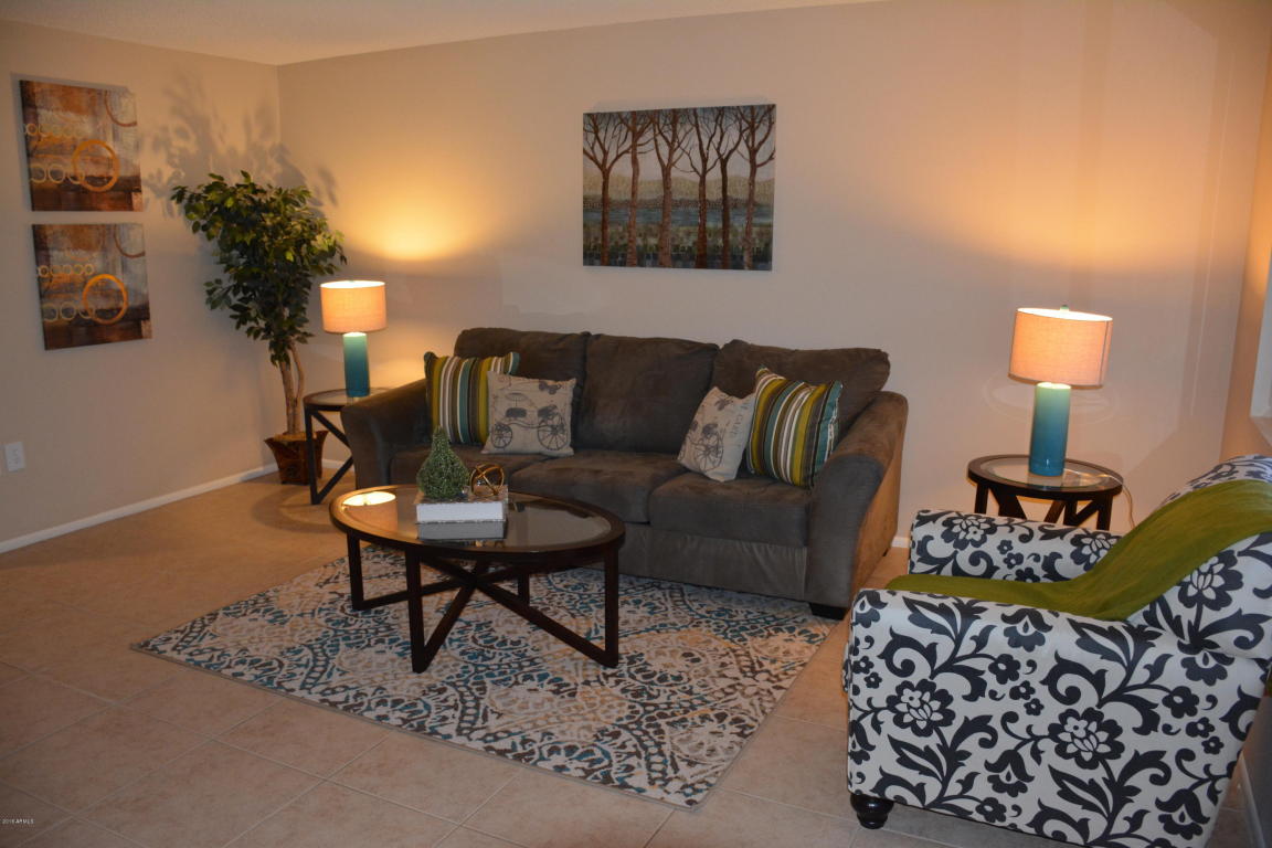 10546 W KINGSWOOD Circle, Sun City, AZ 85351