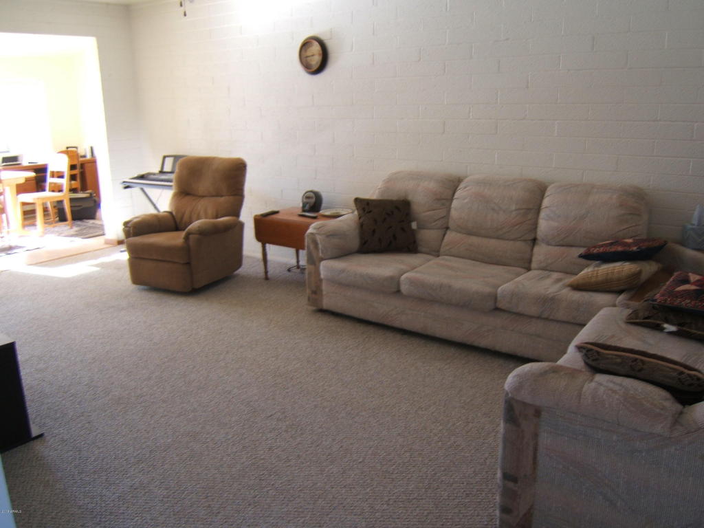 12815 N LAKE Drive, Sun City, AZ 85351