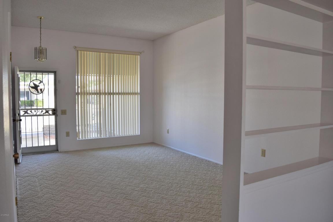 9609 W SANDSTONE Drive, Sun City, AZ 85351