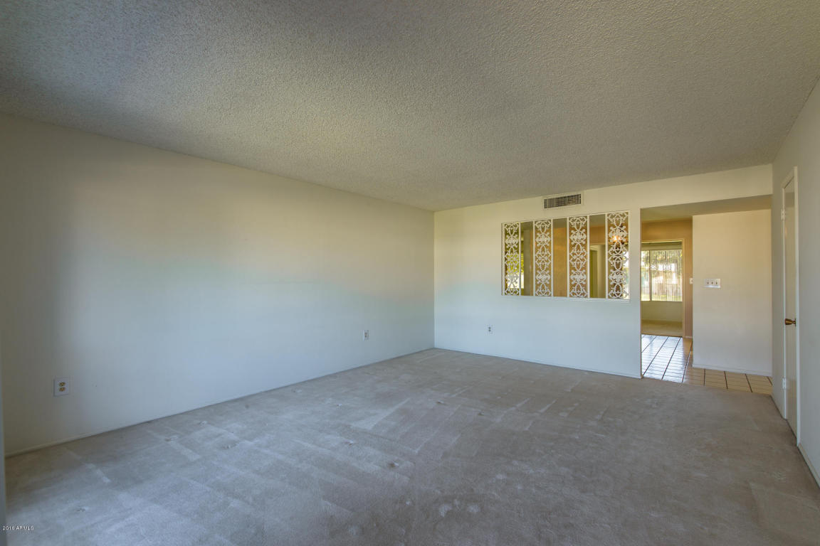 10321 W DESERT FOREST Circle, Sun City, AZ 85351