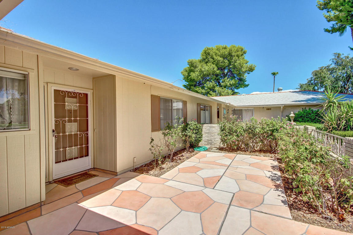 15666 N LAKEFOREST Drive, Sun City, AZ 85351