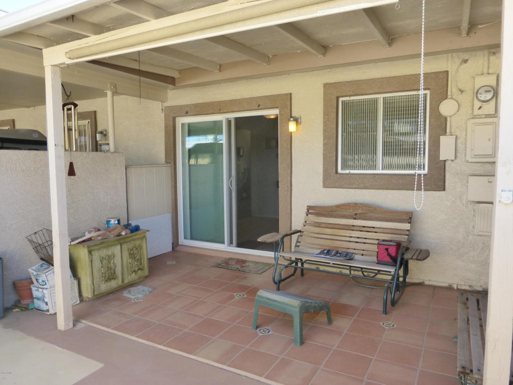 10573 W Coggins Drive, Sun City, AZ 85351
