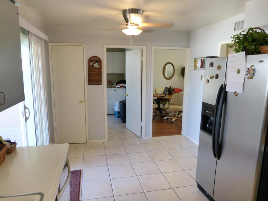 10573 W Coggins Drive, Sun City, AZ 85351