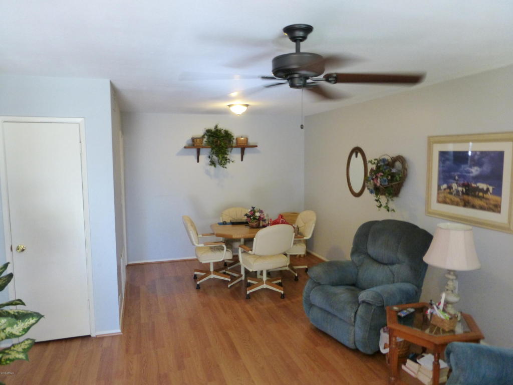 10573 W Coggins Drive, Sun City, AZ 85351
