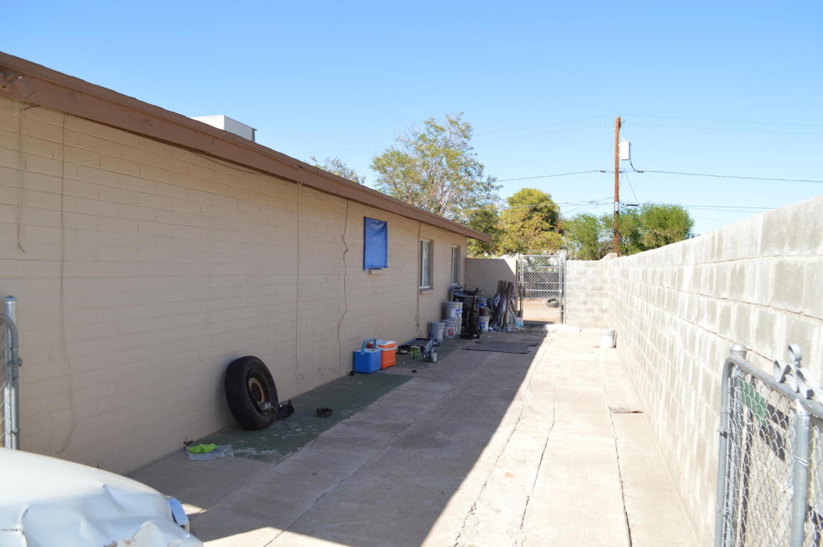 9156 W POLK Street, Tolleson, AZ 85353