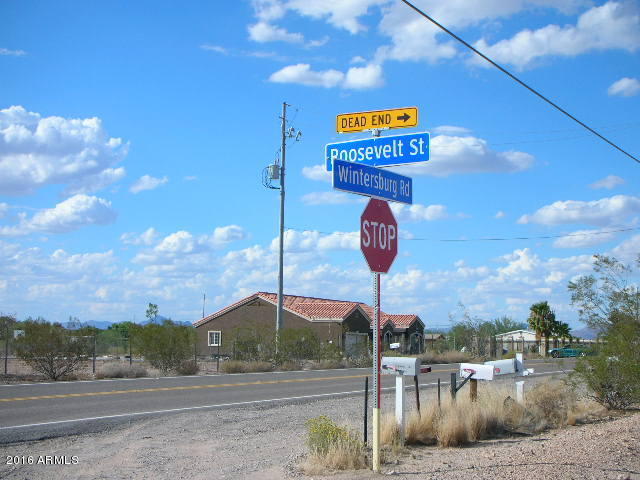 999 N Wintersburg Road, Tonopah, AZ 85354