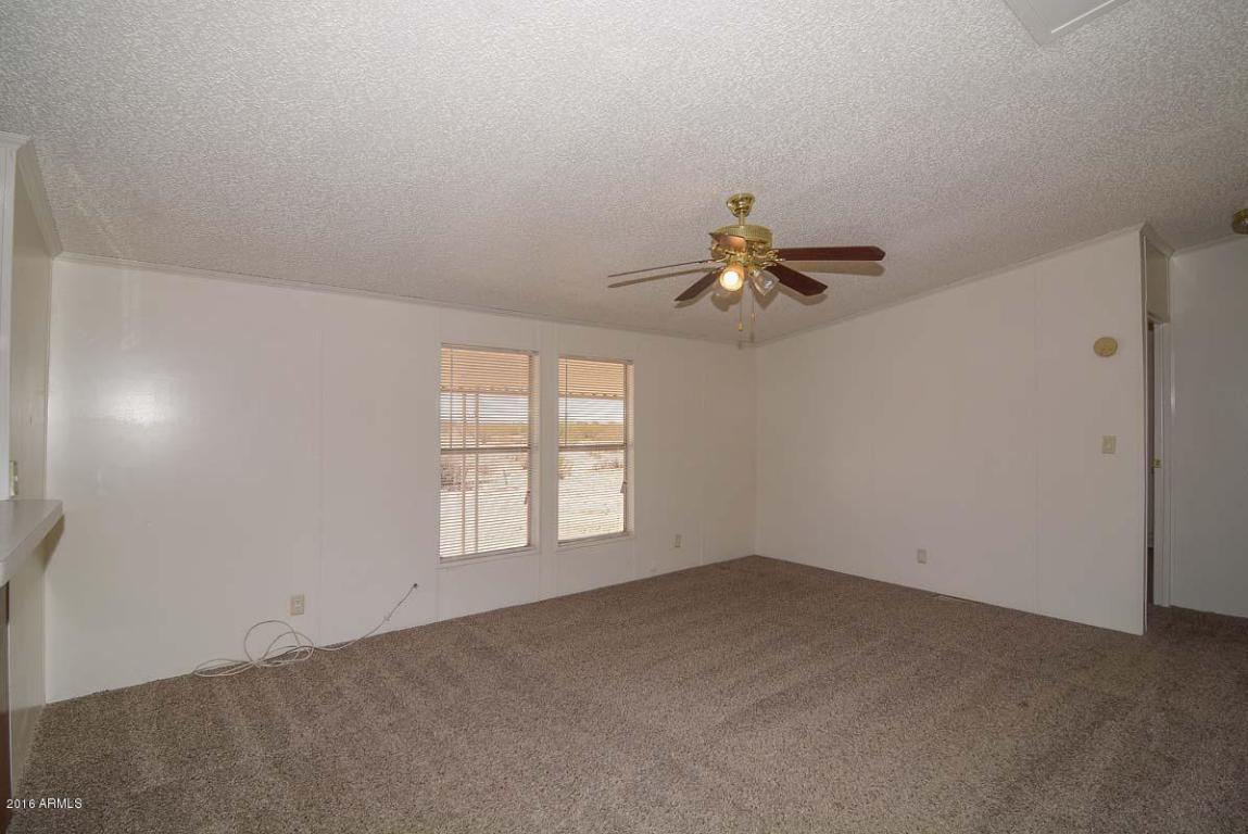 22643 W Montanoso Drive, Wittmann, AZ 85361