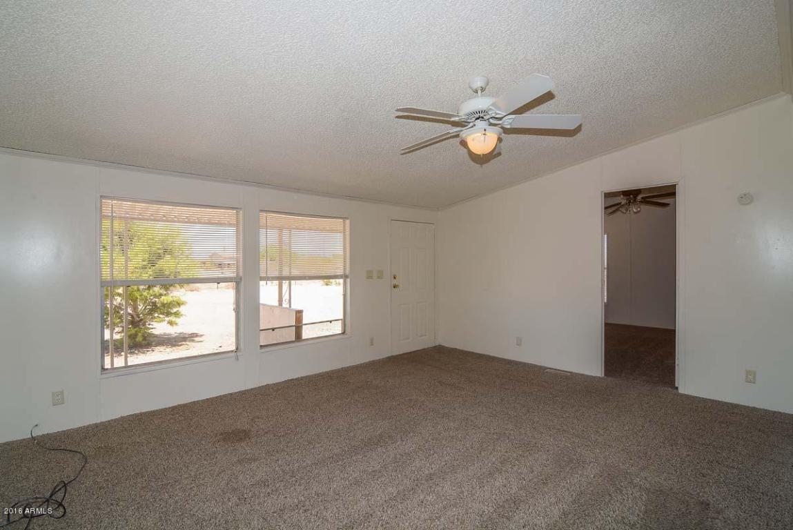 22643 W Montanoso Drive, Wittmann, AZ 85361