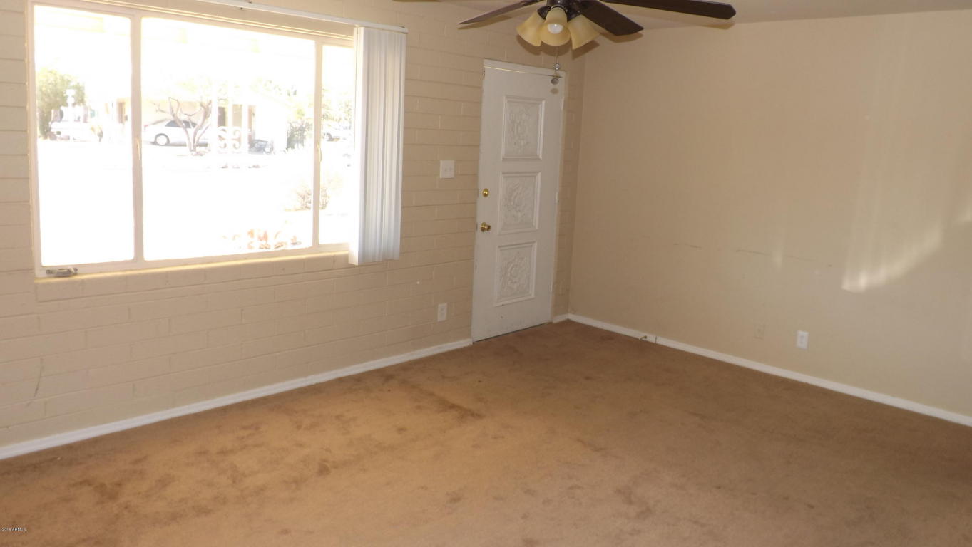 11114 W NEBRASKA Avenue, Youngtown, AZ 85363