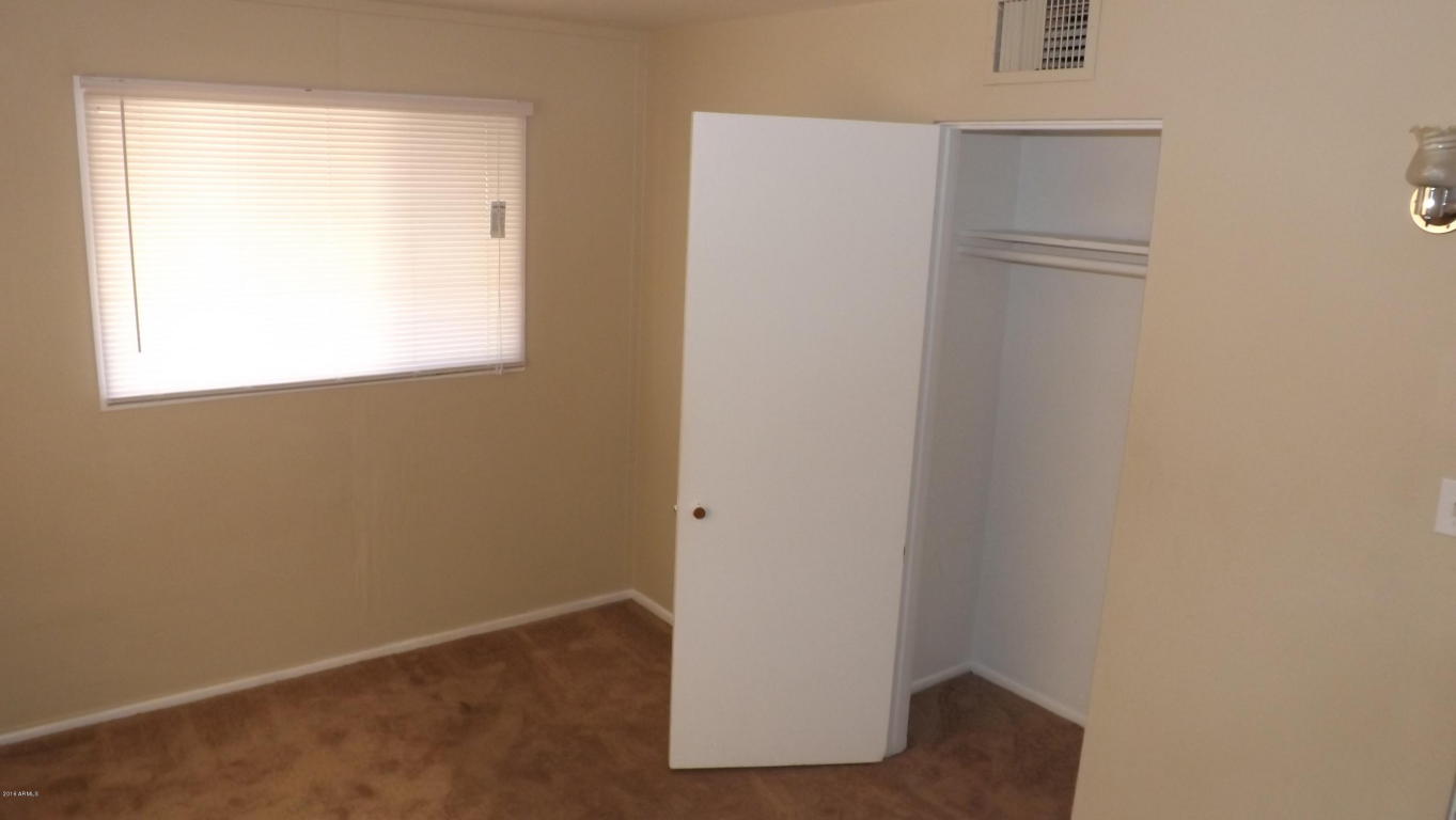 11114 W NEBRASKA Avenue, Youngtown, AZ 85363