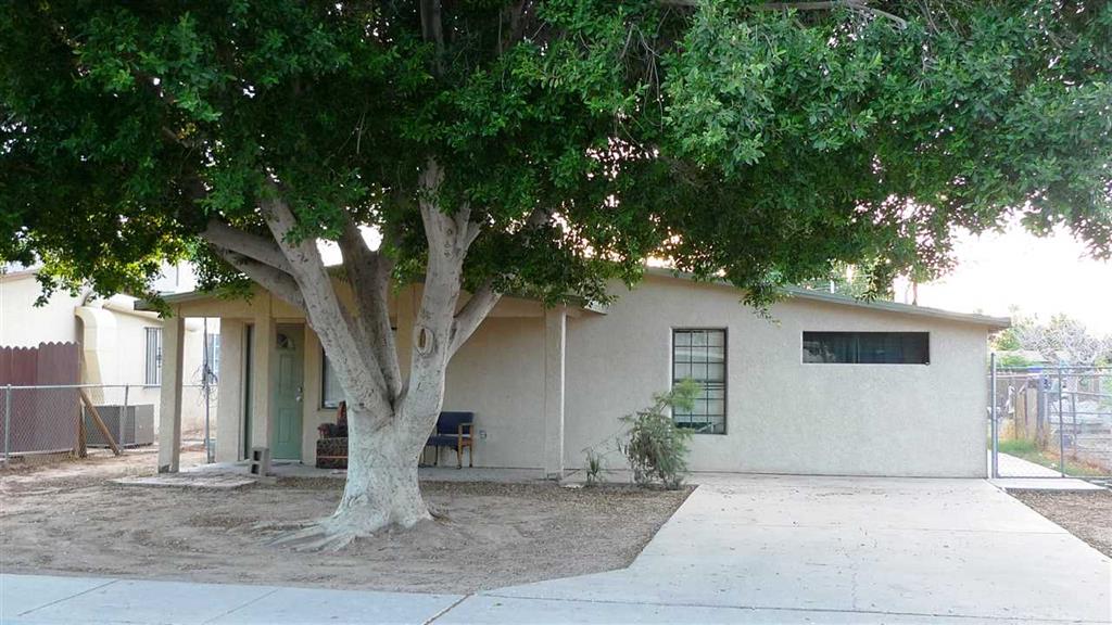 672 S 19 Ave, Yuma, AZ 85364