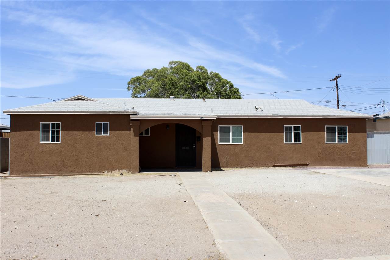 1318 E LAS LOMAS ST, Yuma, AZ 85364