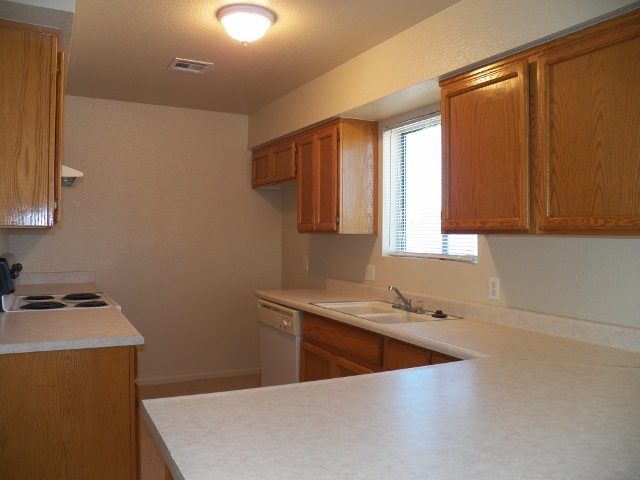 2865 S 28 DR, Yuma, AZ 85364