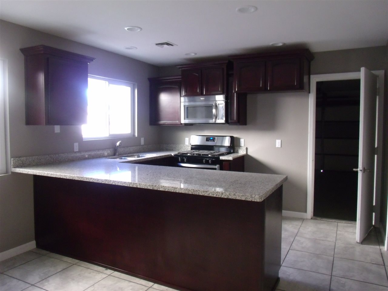 1402 W 12 LN, Yuma, AZ 85364