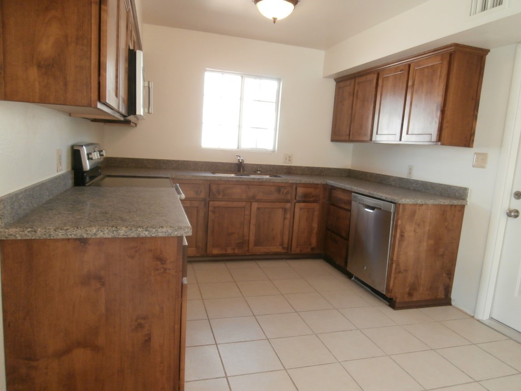 3054 S DEL MAR AVE, Yuma, AZ 85364