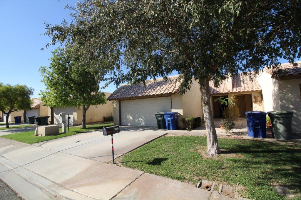 2242 E 27 LN, Yuma, AZ 85365