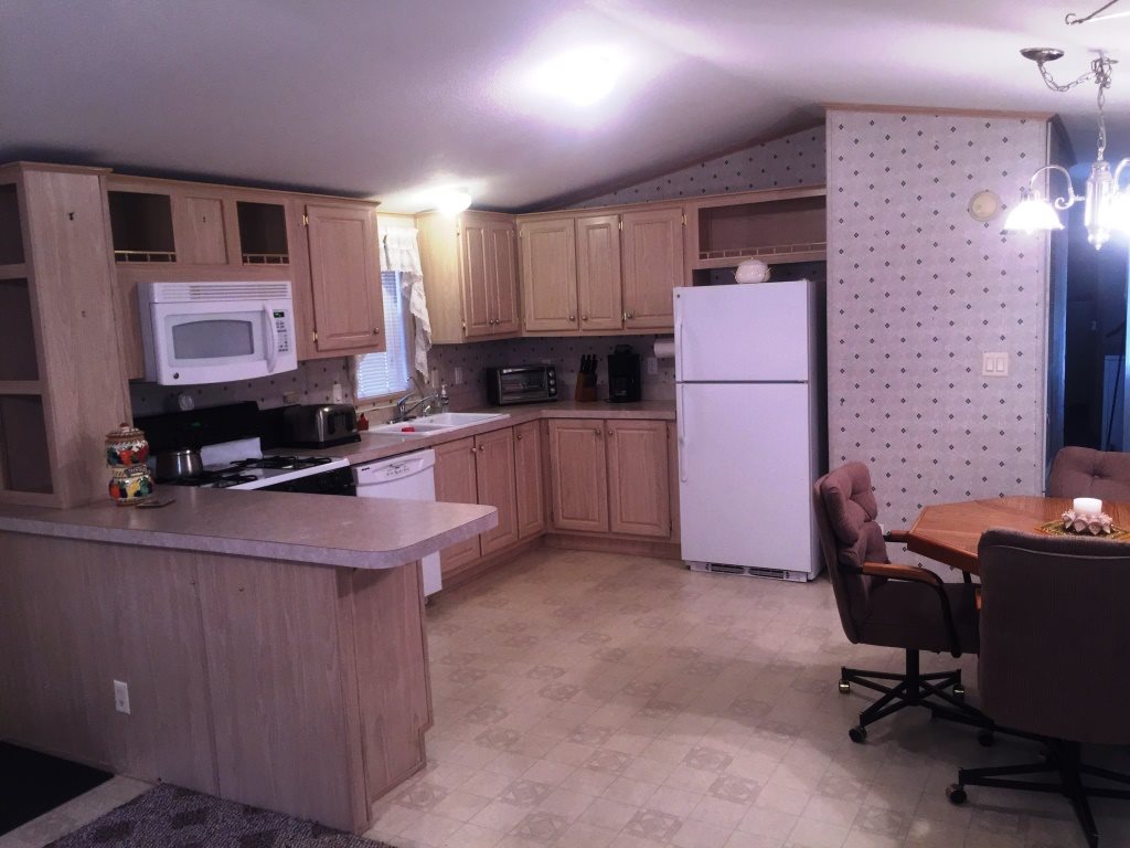 13664 E 45 ST, Yuma, AZ 85367