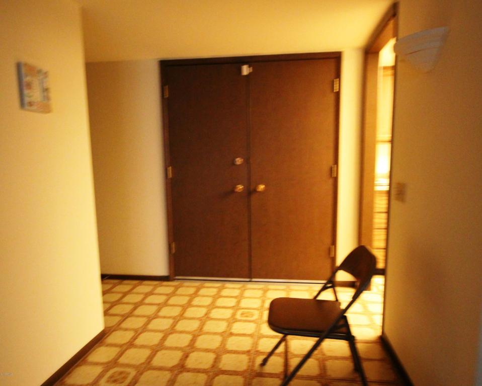 18440 N CONESTOGA Drive, Sun City, AZ 85373