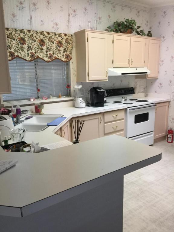 17200 W BELL Road, Surprise, AZ 85374