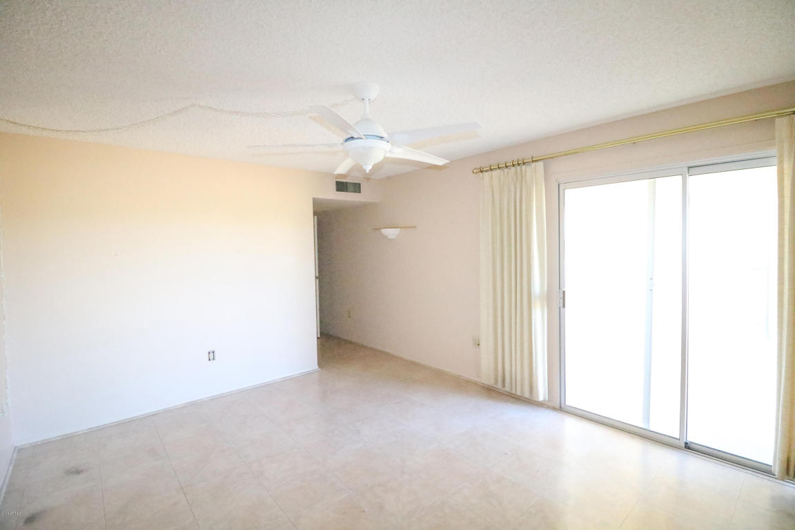 19240 N STAR RIDGE Drive, Sun City West, AZ 85375