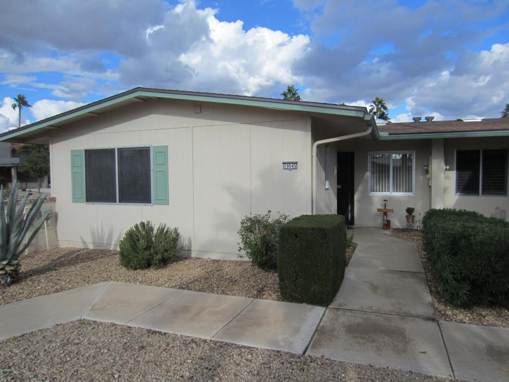 19645 N STAR RIDGE Drive, Sun City West, AZ 85375