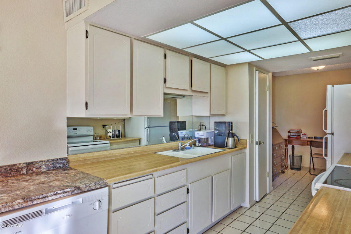 19874 N STAR RIDGE Drive, Sun City West, AZ 85375