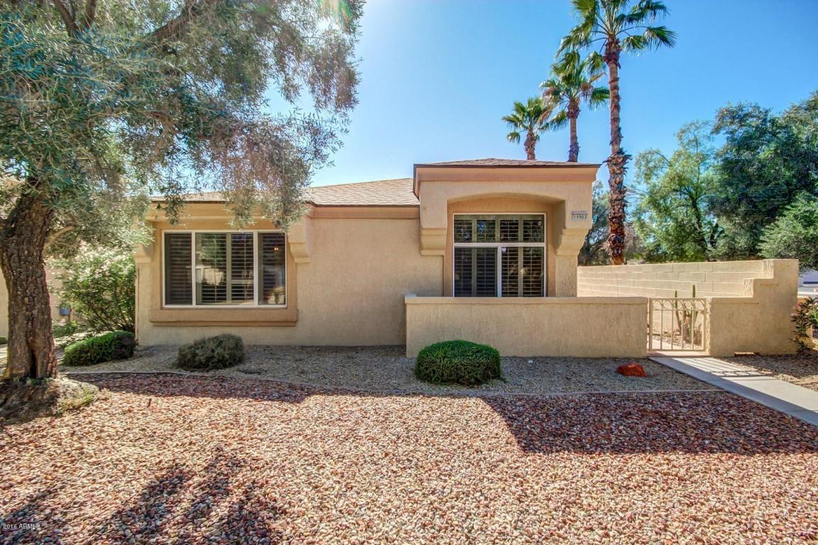 19903 N GREENVIEW Drive, Sun City West, AZ 85375