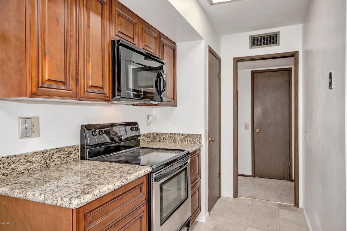 12411 COUGAR Drive, Sun City West, AZ 85375