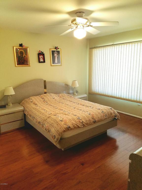 18212 N 136TH Avenue, Sun City West, AZ 85375