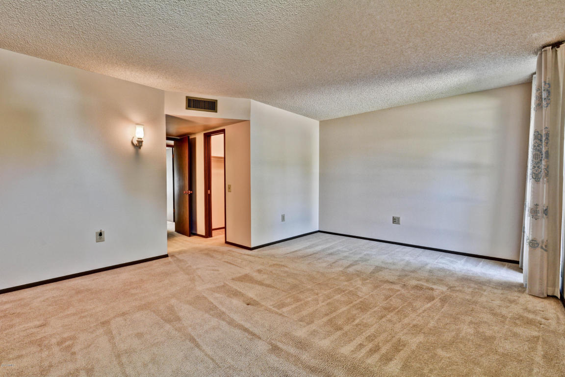 12946 W COPPERSTONE Drive, Sun City West, AZ 85375