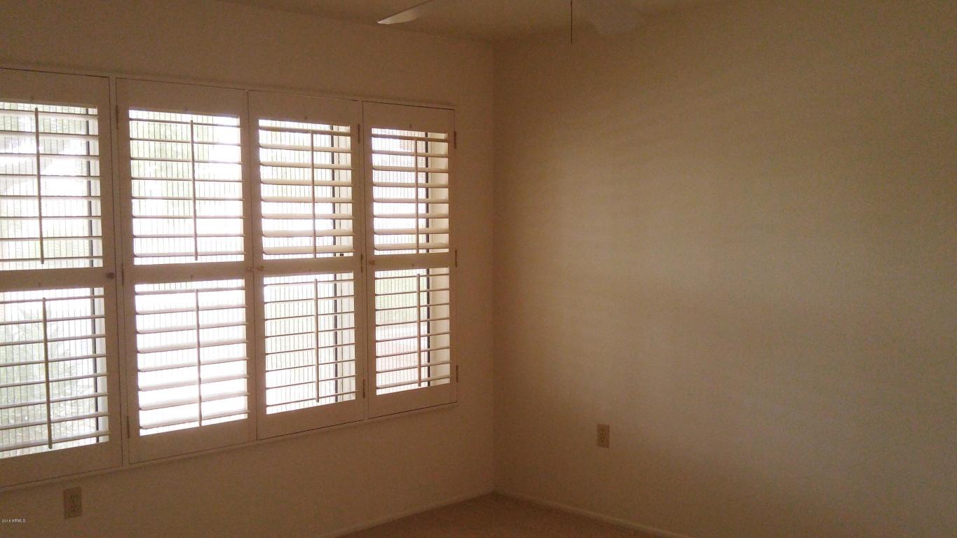 18607 N 136TH Drive, Sun City West, AZ 85375