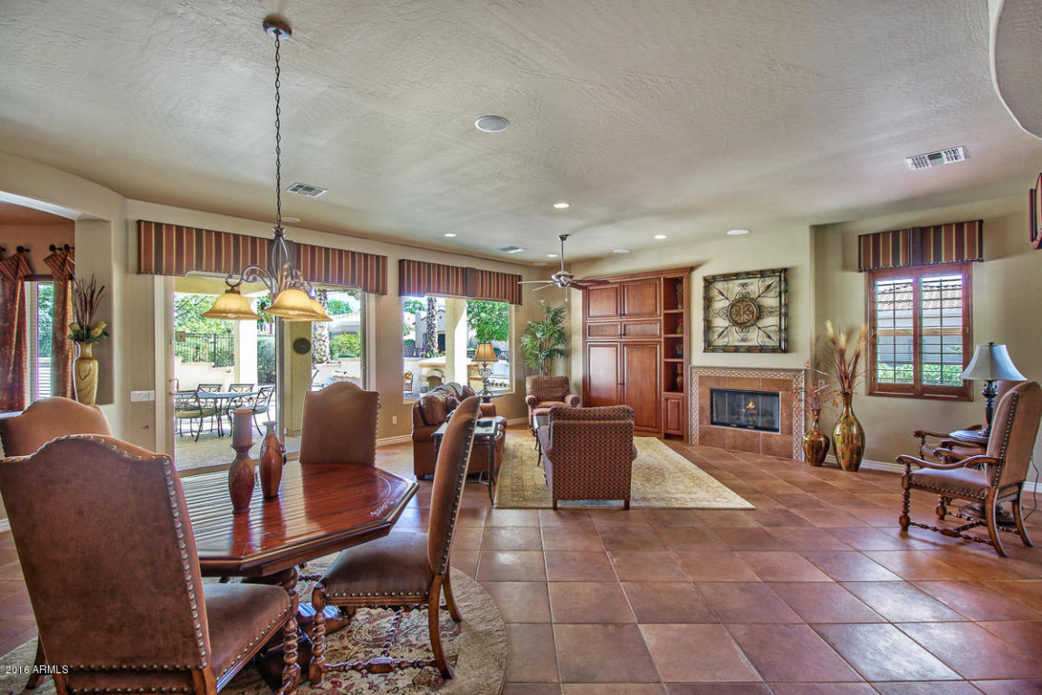 13202 W Los Bancos Drive, Sun City West, AZ 85375