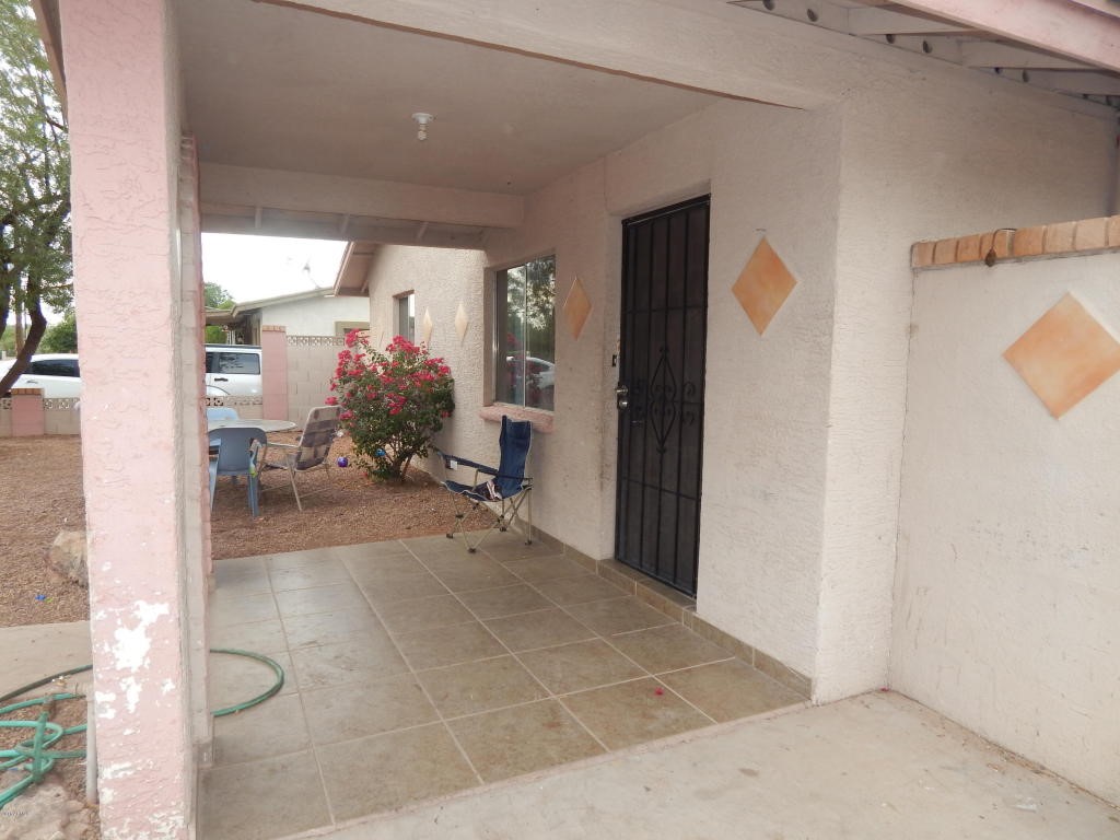 12524 W Paradise Lane, Surprise, AZ 85378