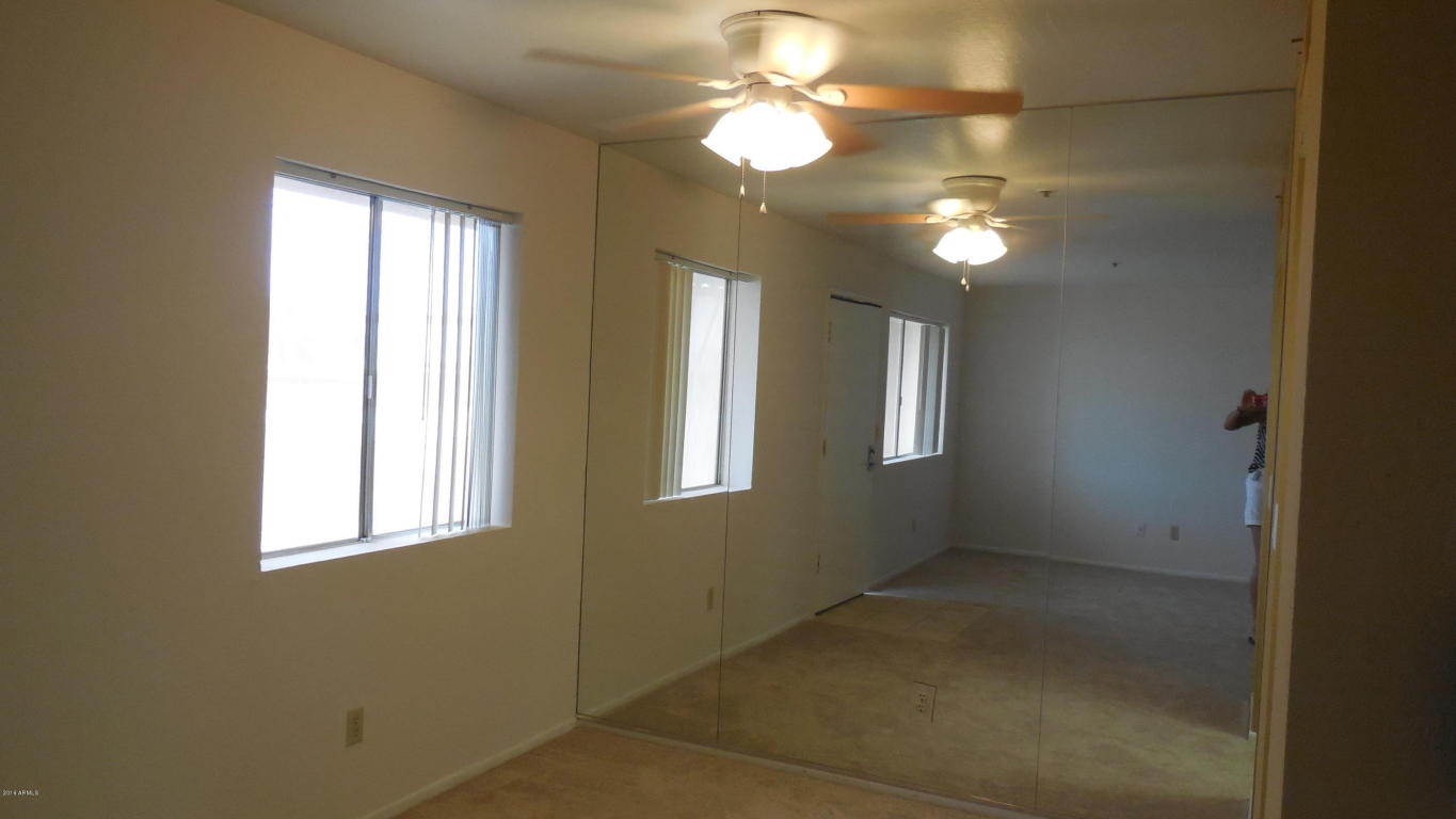 12123 W BELL Road, Surprise, AZ 85378