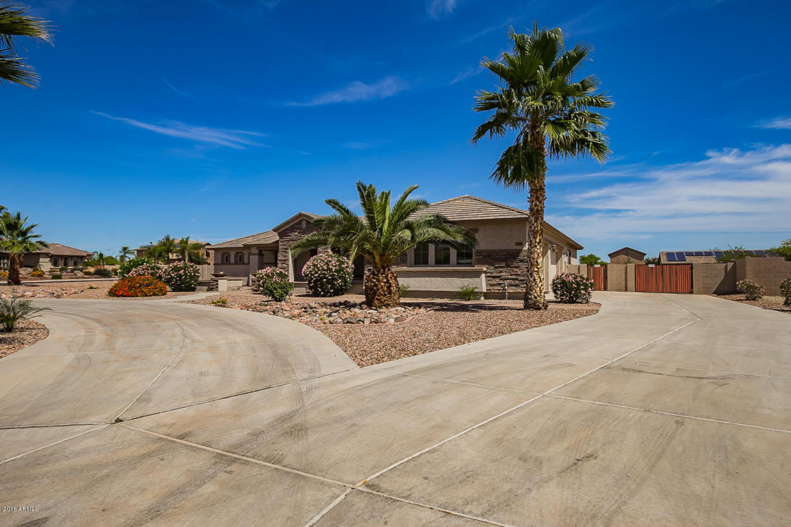14588 W BECKER Lane, Surprise, AZ 85379