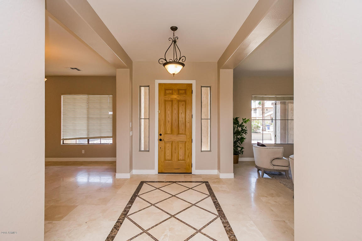 14588 W BECKER Lane, Surprise, AZ 85379