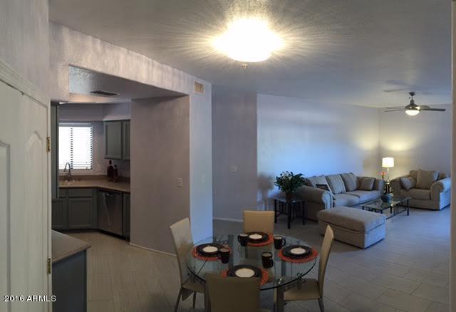 9151 W GREENWAY Road, Peoria, AZ 85381