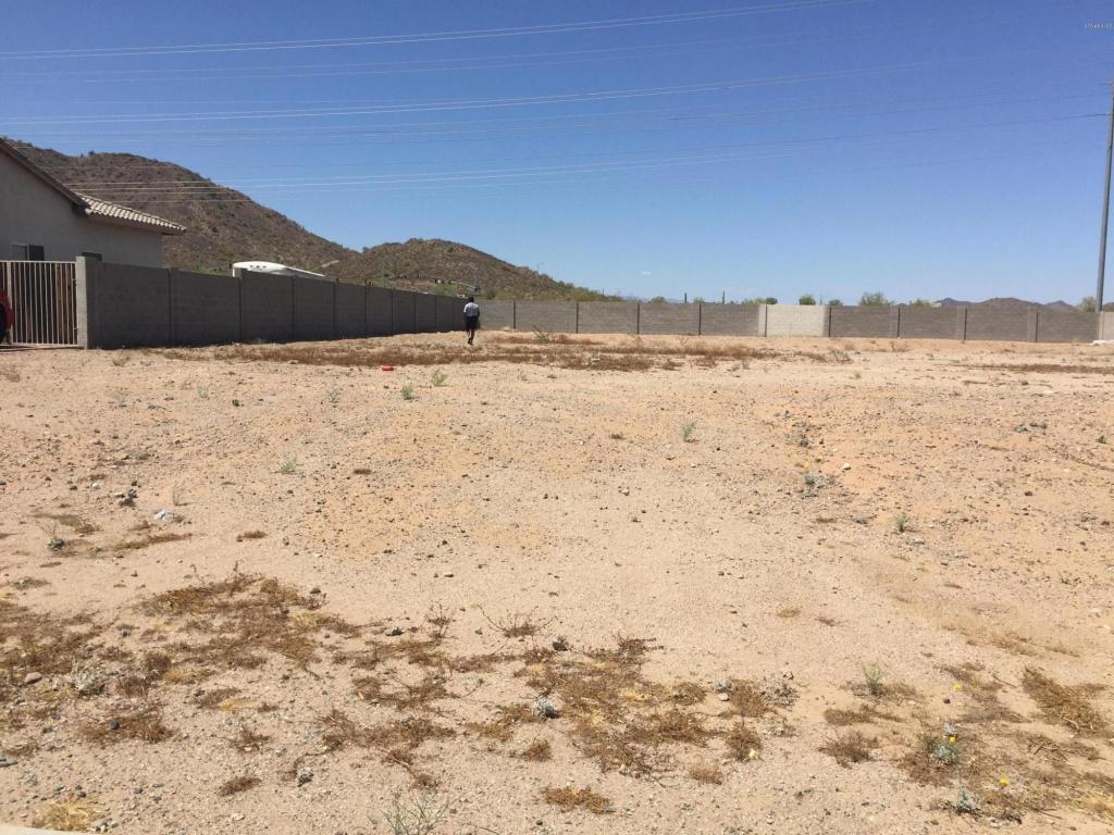 8140 W HATFIELD Road, Peoria, AZ 85383