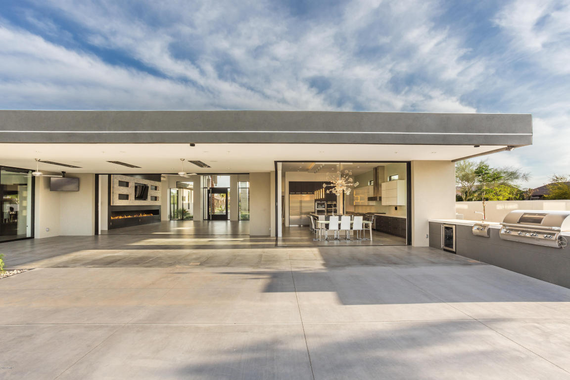 8094 W EXPEDITION Way, Peoria, AZ 85383