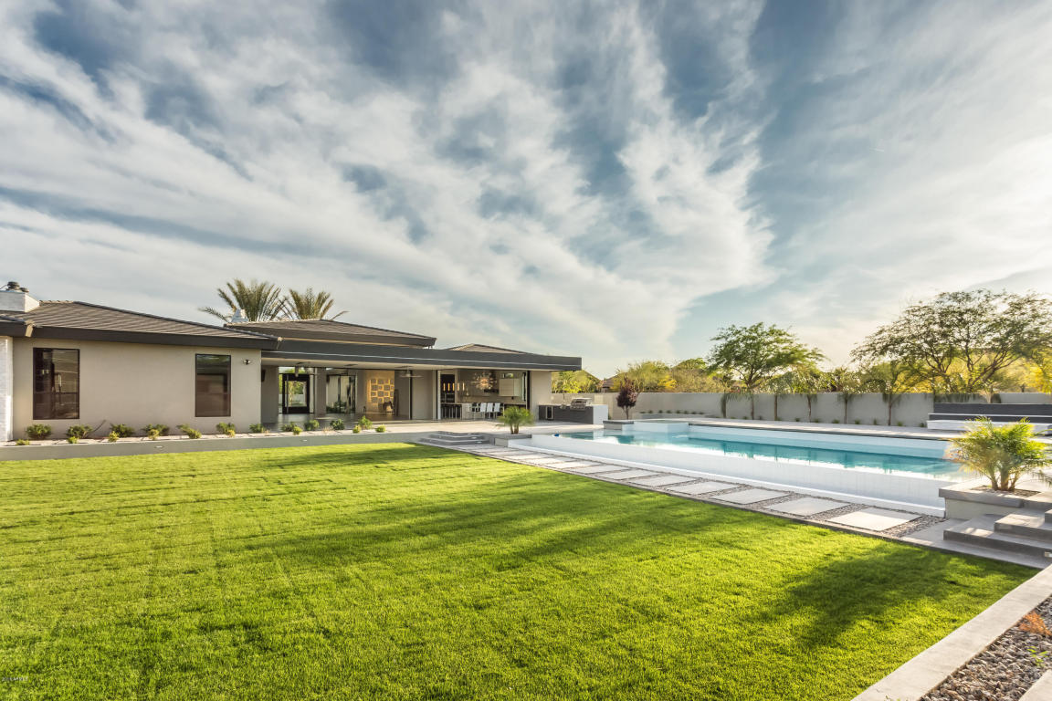 8094 W EXPEDITION Way, Peoria, AZ 85383