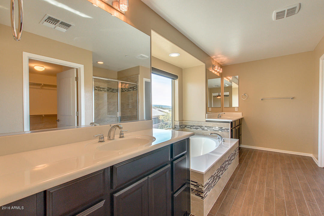 13334 W JESSE RED Drive, Peoria, AZ 85383