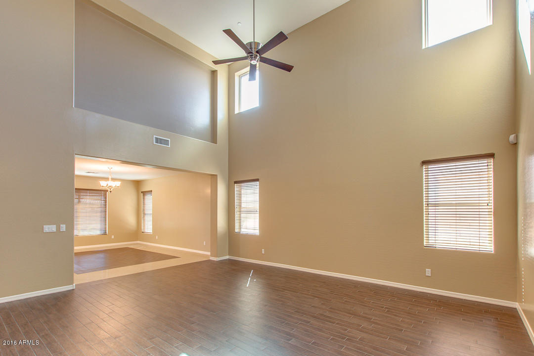13334 W JESSE RED Drive, Peoria, AZ 85383