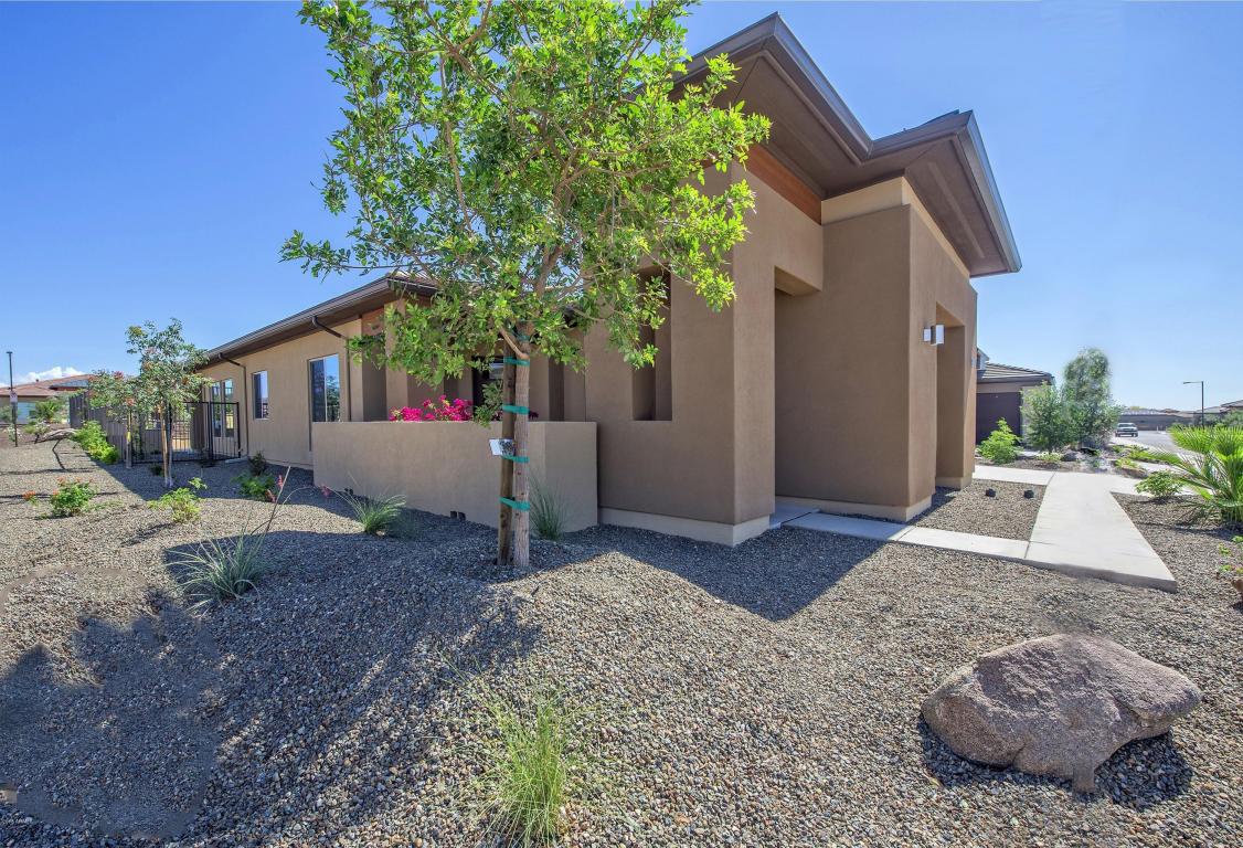 13220 W BAKER Drive, Peoria, AZ 85383