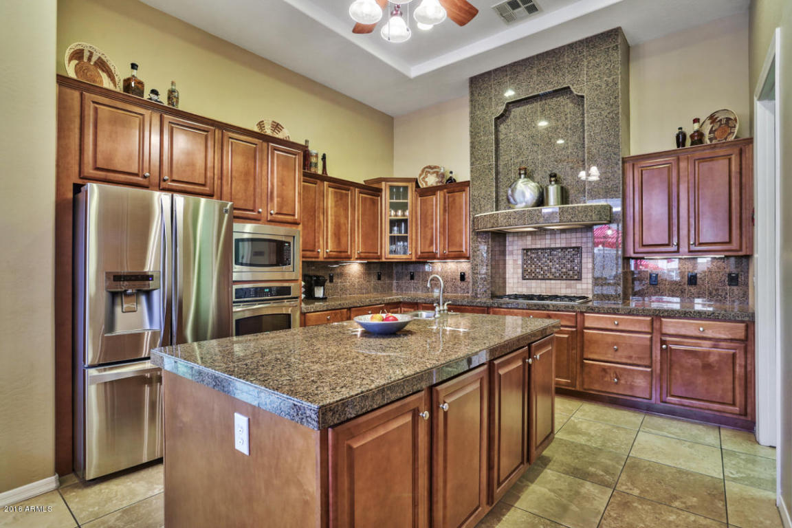 27236 N MAKENA Place, Peoria, AZ 85383
