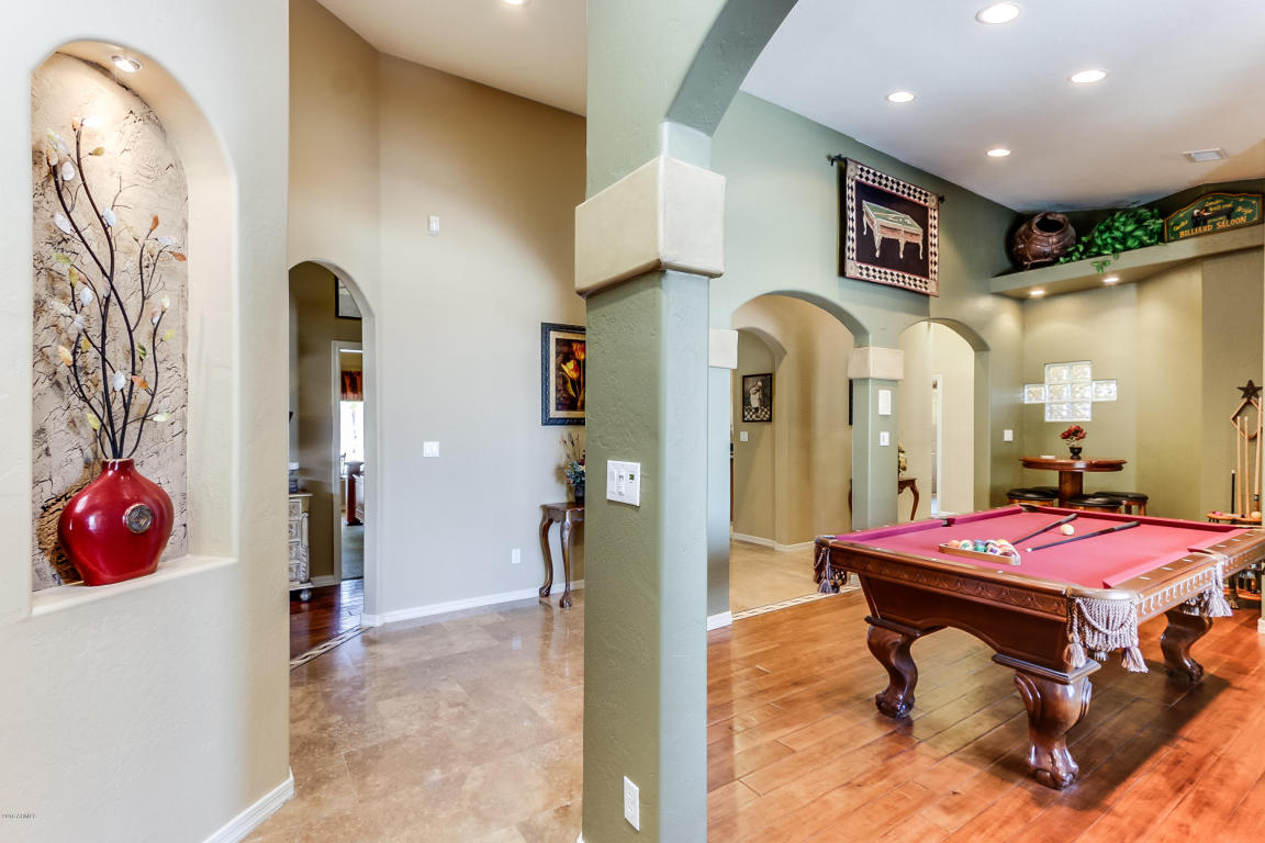 24950 N 82ND Lane, Peoria, AZ 85383