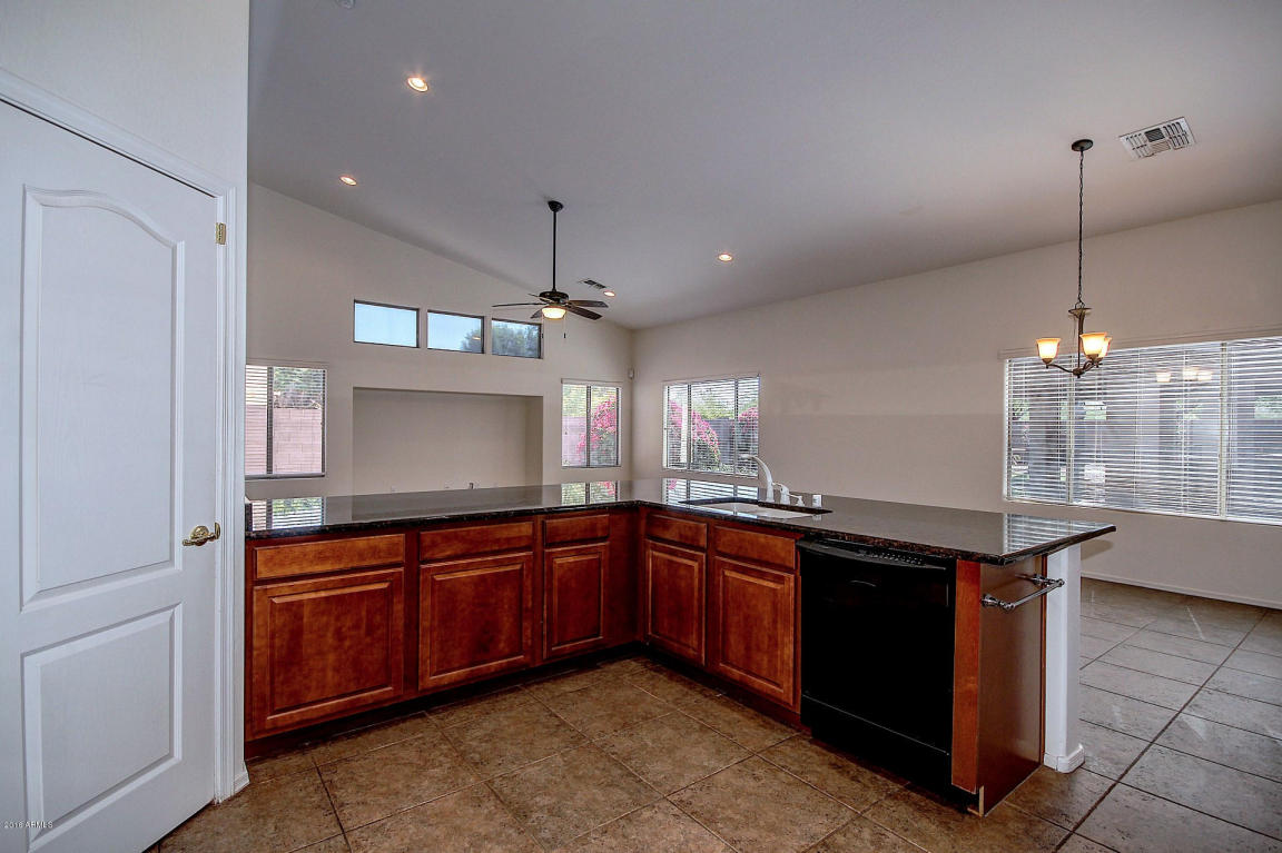 27762 N 96 Drive, Peoria, AZ 85383